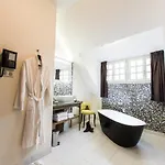 Marotte 4* أميا
