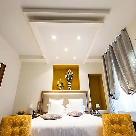 Marotte Hotel